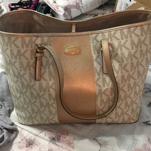 Michael Kors travel sized tote MAKE AN OFFER